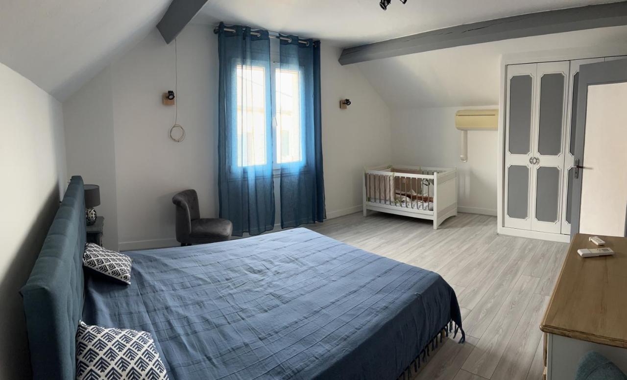 Chez Brigitte Villa Châtillon-sur-Marne Exteriör bild