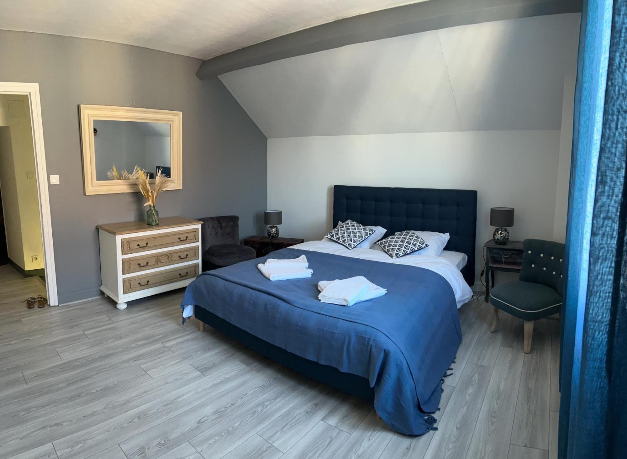 Chez Brigitte Villa Châtillon-sur-Marne Rum bild